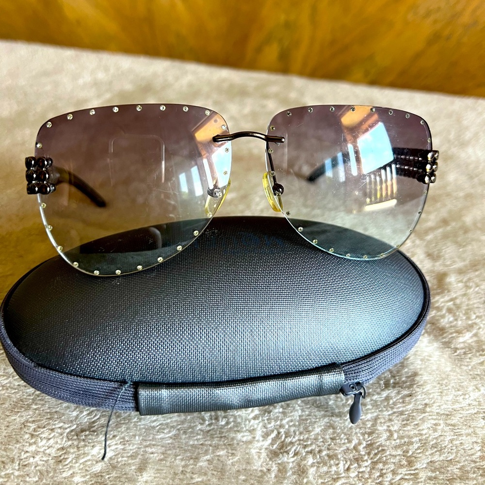 Vintage Laura Biagiotti LB 85543 B14 59 11 130 sunglasses